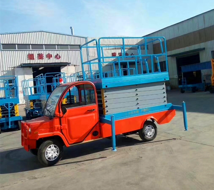 1621347931134312.jpg 車載式升降平臺(tái)4_副本.jpg
