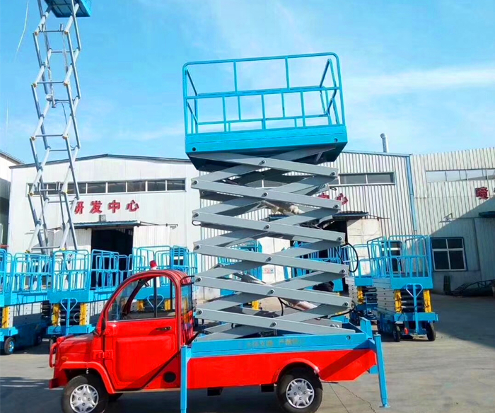 1621347944694993.jpg 車載式升降平臺(tái)5_副本.jpg